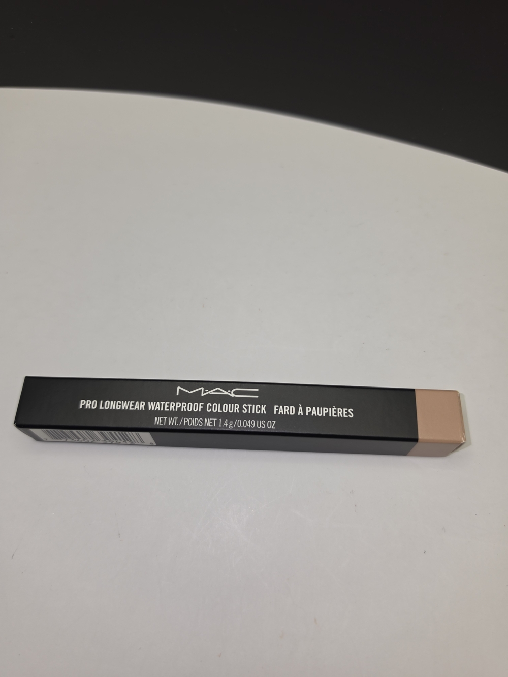 DISCONTINUED MAC PRO LONGWEAR WATERPROOF COLOUR STICK- "Bleached Out Beige"